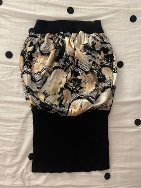 bebe Black and Gold Silk Sleeveless Shirt